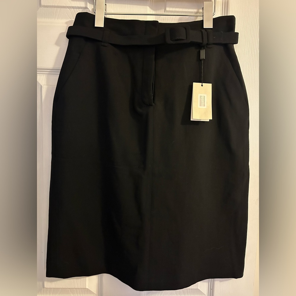 Giorgio Armani - black skirt with belt - size 46